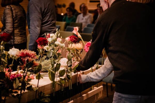 Bloemen op begrafenis - persoonlijke bloemen