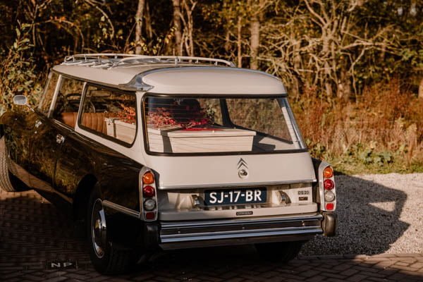 Rouwvervoer oldtimer