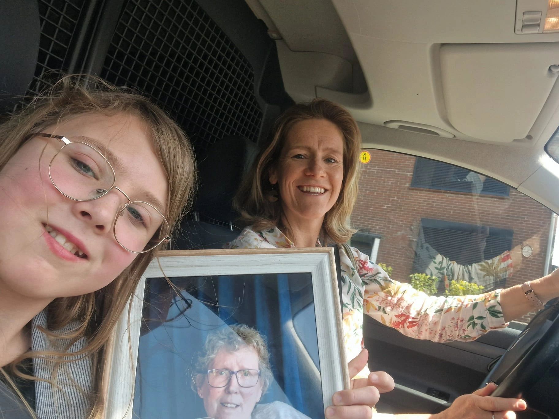 blog samen in auto Tumulus Uitvaart - nog een keer samen in de auto